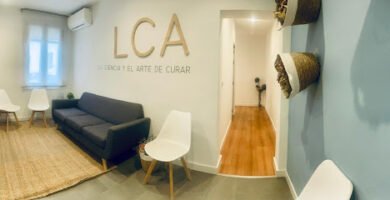 foto de LCA Clínica de Osteopatía y Fisioterapia
